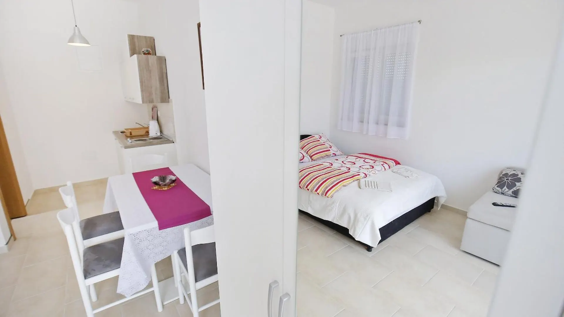 Sukošan Apartments Kapetan